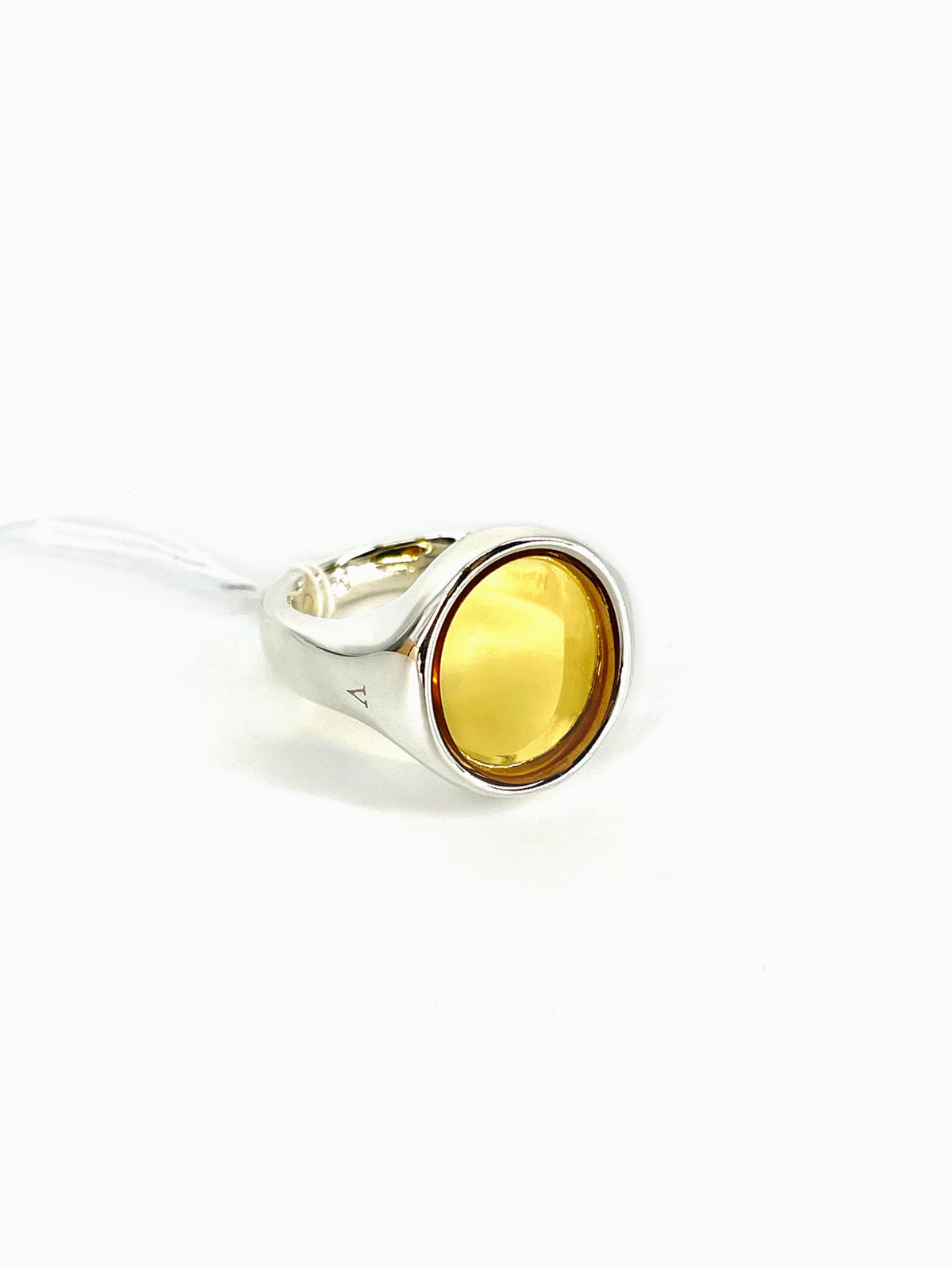 HERBIGHARO &amp; FRICA [ V ring, clear yellow ]